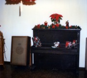Garage-at-Christmas-13