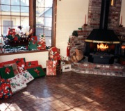 Garage-at-Christmas-16