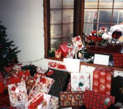 Garage-at-Christmas-18