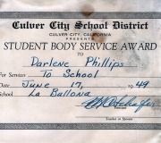 Mom-Student-Service-Award-1949