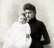 Elsie Hortense & May Johanna Kloninger 12-11-1890