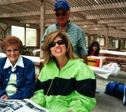 Bobbie-Linda-Terry-at-Family-Picnic